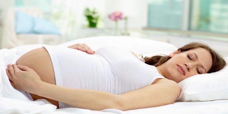 Nằm mơ thấy có bầu đánh con gì - Mơ thấy người thân mang thai